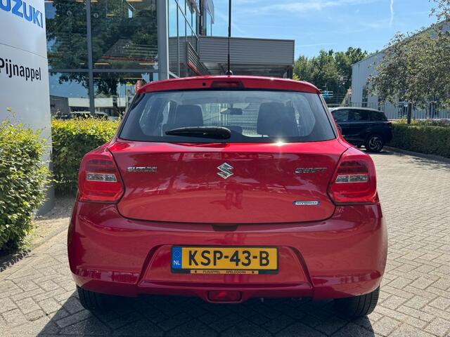 Suzuki SWIFT 1.2 Comfort 5-deurs Smart Hybrid Airco / Navigatie