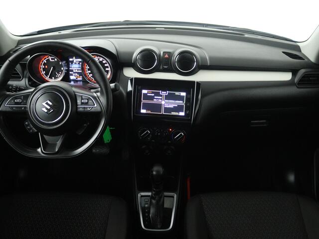 Suzuki SWIFT 1.2 Select Smart Hybrid | Stoelverwarming | Apple Carplay/Android Auto | LM Velgen | Onderweg-naar-dealer