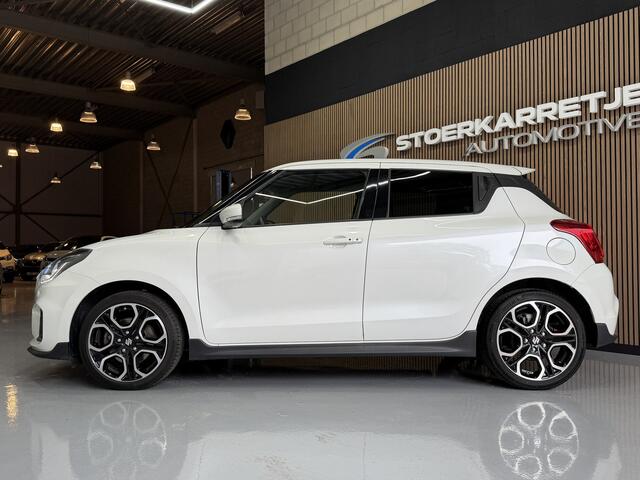Suzuki SWIFT 1.4 Sport Smart Hybrid Navi | 17" | Carplay | Camera | Stoelverwarming | ACC | Dodehoek | 100% Elk jaar Suzuki Dealer onderhouden!