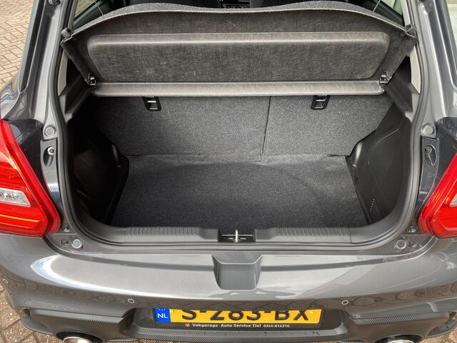 Suzuki SWIFT 1.4 Sport Smart Hybrid luxe uitvoering in nieuwstaat!