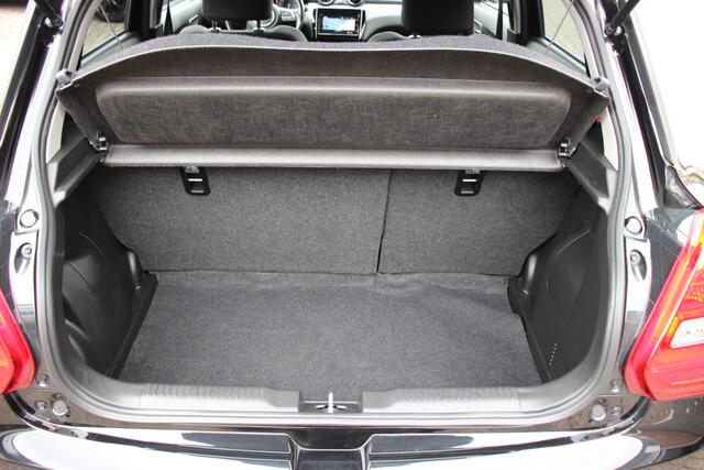 Suzuki SWIFT 1.2 Select Hybrid | Dodehoek | Parkeersensoren | Adapt. cruise | Navigatie |