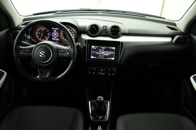 Suzuki SWIFT 1.2 Stijl Smart Hybrid | Adaptive Cruise Control | Apple Carplay | Android Auto | Achteruitrijcamera | Stoelverwarming |