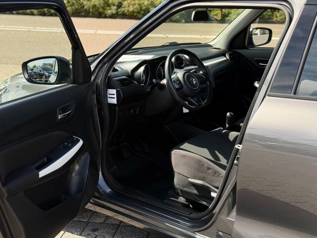 Suzuki SWIFT 1.2 COMFORT AIRCO BLUETOOTH TWO-TONE