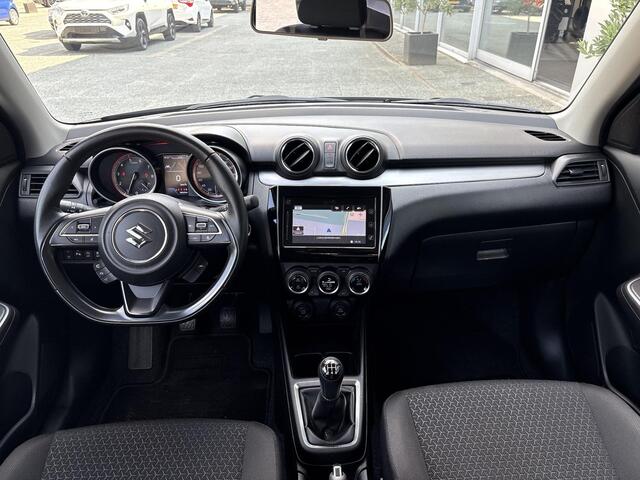 Suzuki SWIFT 1.2 Style Smart Hybrid **DODEHOEK DETECTIE/ STOELVERWARMING/ ADAPTIEF CRUISE CONTROL**