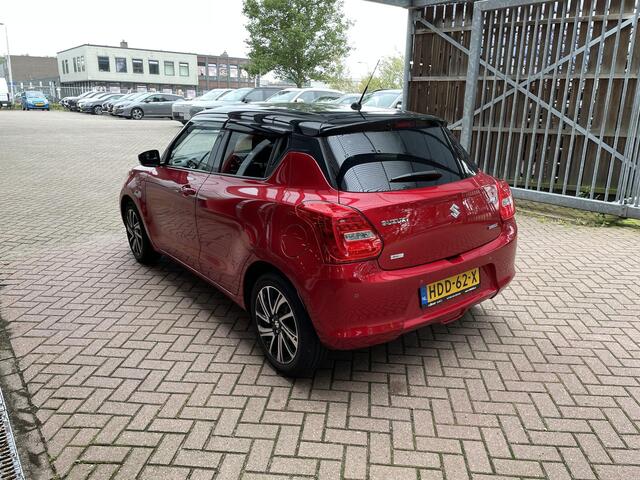 Suzuki SWIFT 1.2 Style Smart Hybrid | Navigatie via Carplay/Android | Cruise Control |