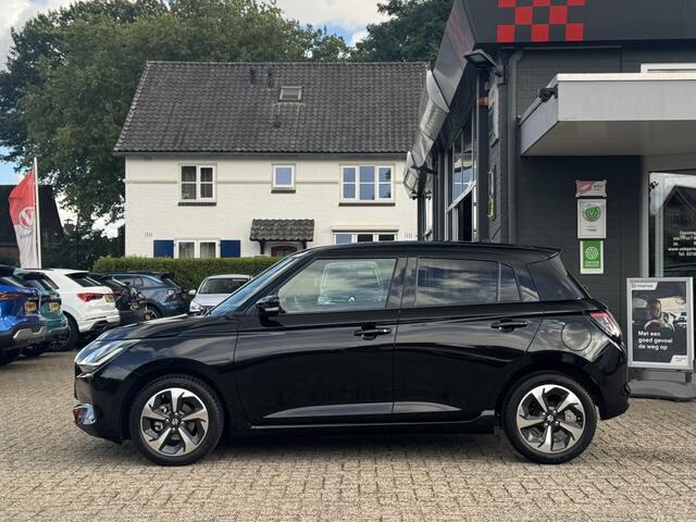 Suzuki SWIFT 1.2 Style SmartHybrid Automaat Navi Camera Adaptive-cruise