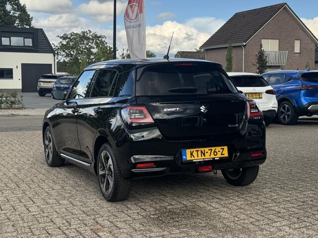 Suzuki SWIFT 1.2 Style SmartHybrid Automaat Navi Camera Adaptive-cruise