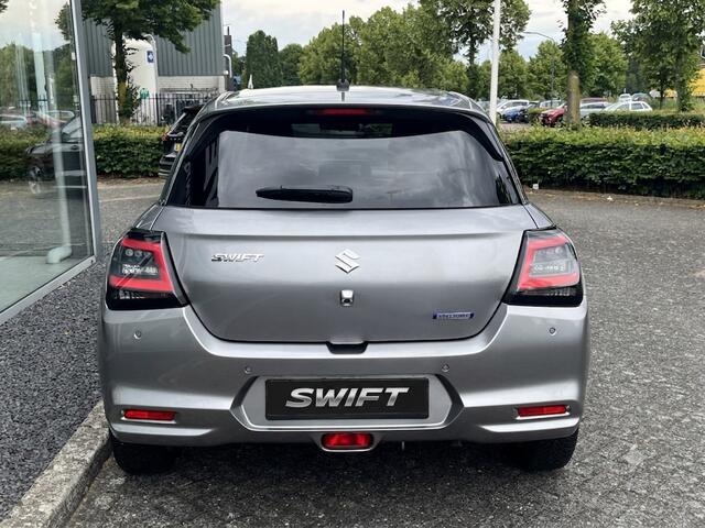 Suzuki SWIFT 1.2 Smart Hybrid Select | Meerdere kleuren verkrijgbaar | Adapt. Cruise | Camera | Stoelverwarming | 16'' | Dodehoek | Carplay/Android Auto | Smart Entry |