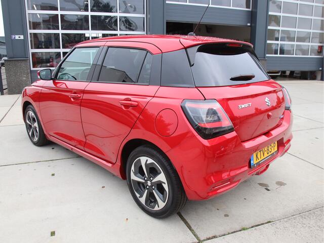 Suzuki SWIFT 1.2 Style Smart Hybrid Hybride Camera-Carplay, FULL LED, BLIS Zomeractie!