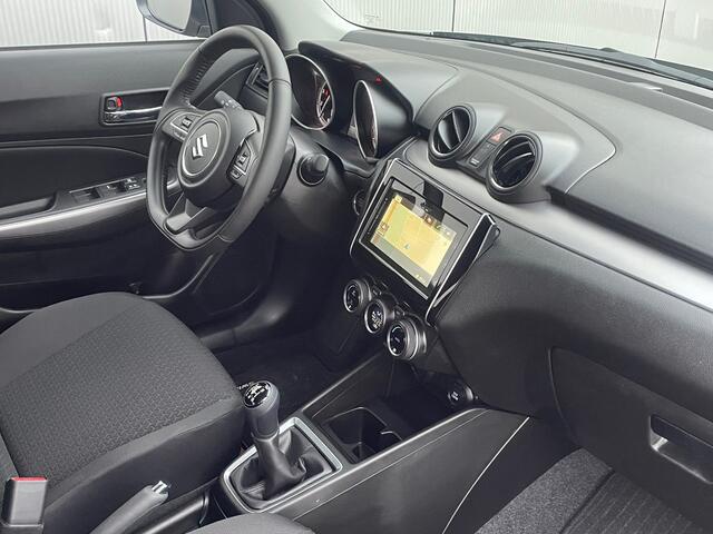 Suzuki SWIFT 1.2 Style Smart Hybrid Navigatie, Climate Control, Adaptive Cruise Control, 16"Lm, Achteruitrijcamera, Keyless Entry