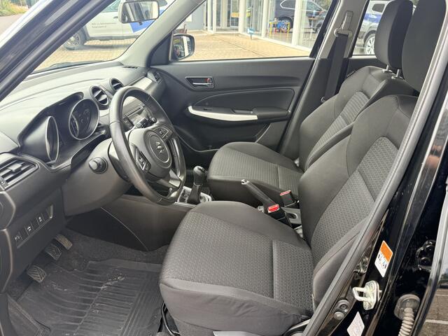 Suzuki SWIFT 1.2 Club | Adaptive Cruise | Airco | Bluetooth | Stuurbediening | Dealeronderhouden
