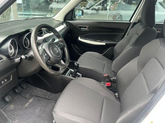 Suzuki SWIFT 1.2 Comfort Smart Hybrid Adap Cruise