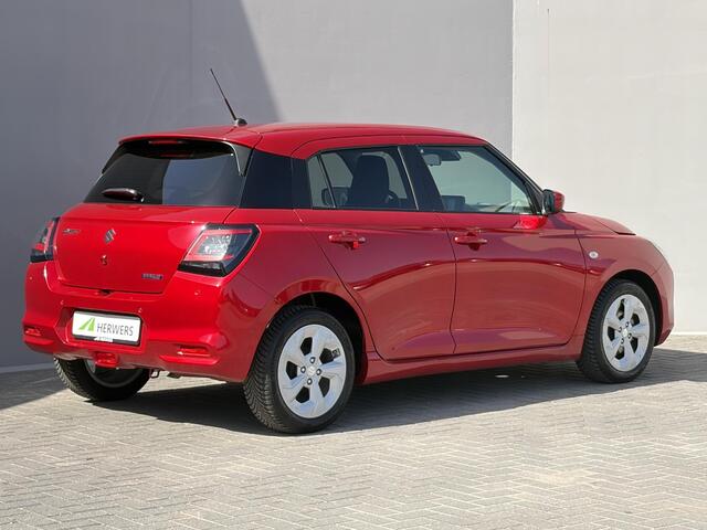 Suzuki SWIFT 1.2 Select Smart Hybrid / Fabrieksgarantie tot 27-02-2036 / Navigatie / All season banden / Led Lampen / Stoelverwarming / Airco / DAB Radio / Apple Carplay/Android Auto / Bluetooth / Keyless Entry/Start / PDC Achter /