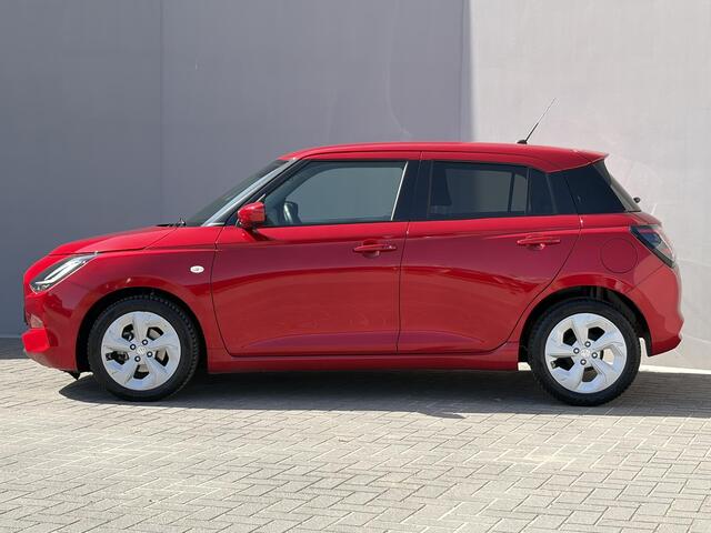 Suzuki SWIFT 1.2 Select Smart Hybrid / Fabrieksgarantie tot 27-02-2036 / Navigatie / All season banden / Led Lampen / Stoelverwarming / Airco / DAB Radio / Apple Carplay/Android Auto / Bluetooth / Keyless Entry/Start / PDC Achter /