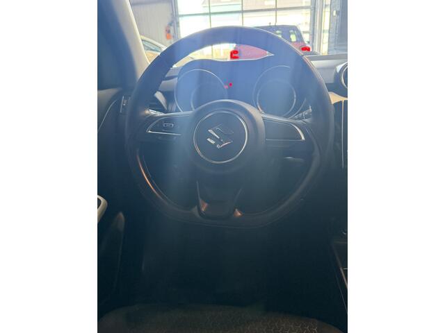Suzuki SWIFT 1.2 Select Stoelverwarming, camera