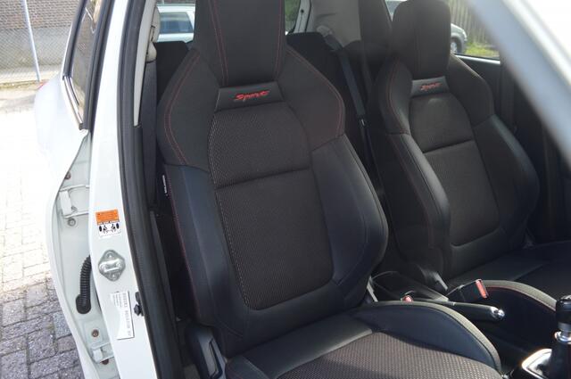 Suzuki SWIFT 1.4 Sport | CAMERA - STOELVERW.