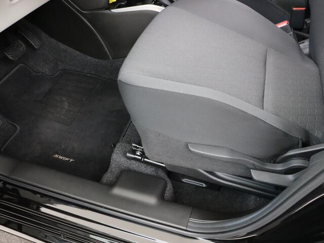 Suzuki SWIFT 1.2 Style Smart Hybrid | Stoelverwarming | Dealeronderhouden | NL Auto |