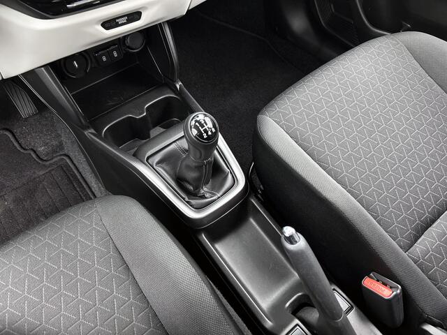 Suzuki SWIFT 1.2 Style Smart Hybrid | BTW-aftrekbaar | Parkeersensoren | Achteruitrijcamera |