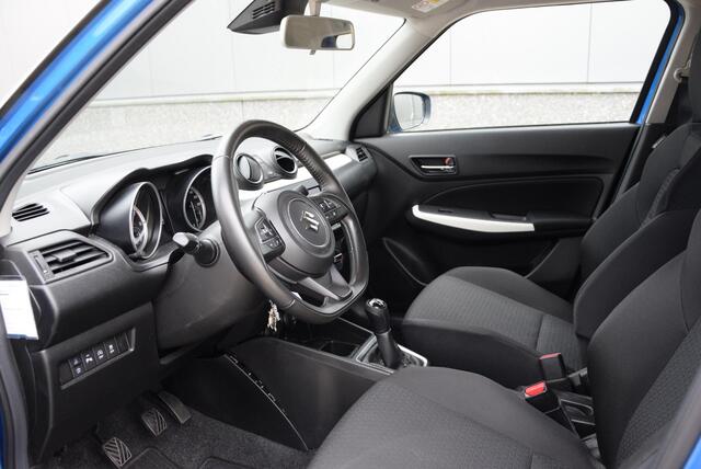 Suzuki SWIFT 1.2 Select Smart Hybrid | carplay | parkeersensoren achter | cruise control |