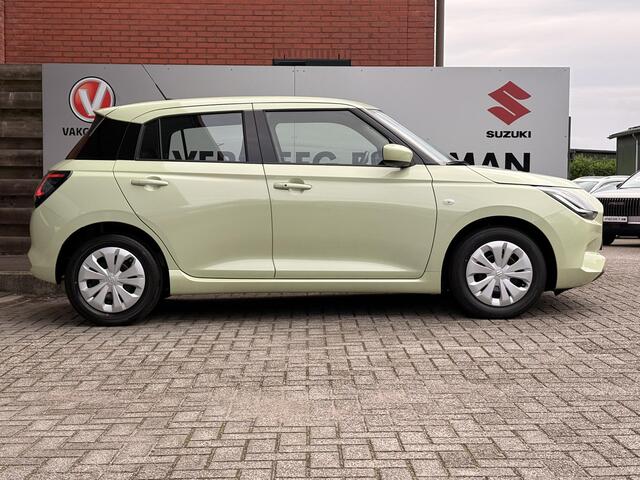 Suzuki SWIFT 1.2 Comfort Smart Hybrid Navigatie, Cruise Control Adaptief, Achteruitrijcamera, Parkeersensoren