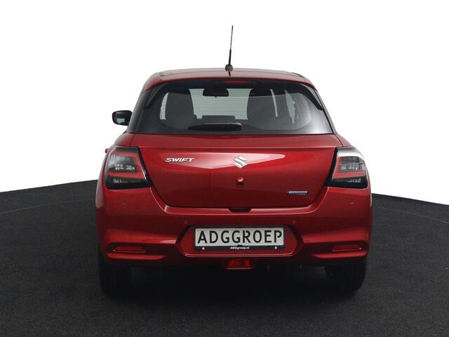Suzuki SWIFT 1.2 Comfort Smart Hybrid | €2200,- Korting | Nieuwe Auto | Meerdere modellen uit voorraad leverbaar |