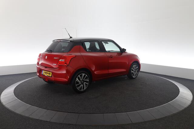 Suzuki SWIFT 1.2 Style Smart Hybrid – foto 3