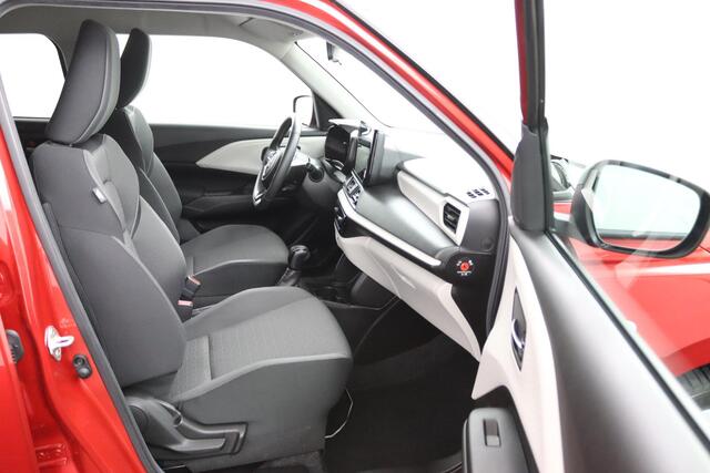 Suzuki SWIFT 1.2 Select Smart Hybrid Automaat | Automaat | Keyless Entry | Stoelverwarming | Navigatie | Dodehoek Detectie | Privacy Glas |