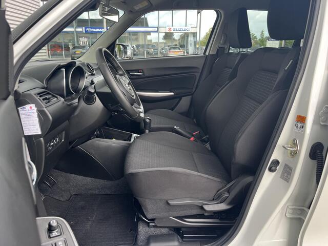 Suzuki SWIFT 1.2 Style Smart Hybrid | Apple Carplay & Android Auto | Climate Control | Lage Kilometerstand | 16" LM Velgen