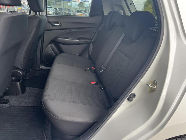 Suzuki SWIFT 1.2 Style Smart Hybrid | Apple Carplay & Android Auto | Climate Control | Lage Kilometerstand | 16" LM Velgen
