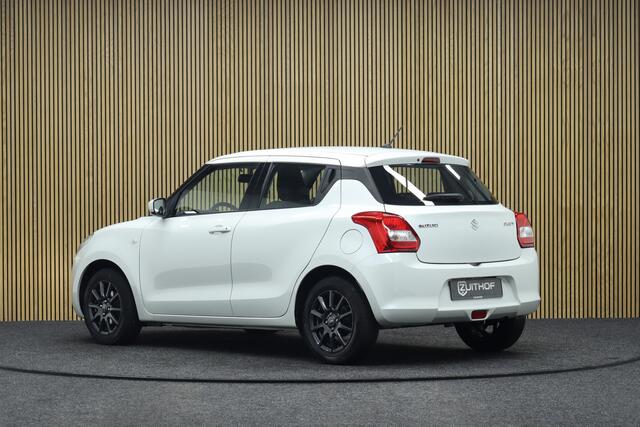 Suzuki SWIFT 1.2 Comfort | Airco | Apple Carplay / Android Navigatie | Lm Velgen | Led dagrijverlichting