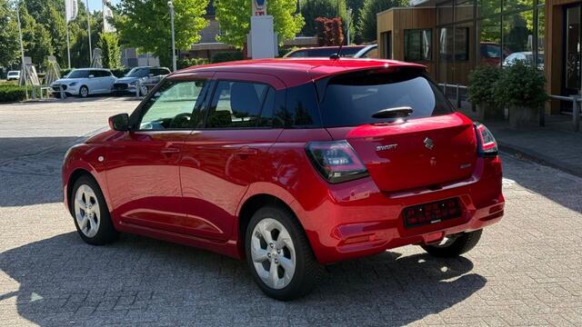 Suzuki SWIFT 1.2 SELECT SMARTHYB. AUT All-weather band