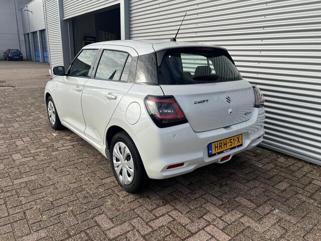 Suzuki SWIFT 1.2 Comfort Smart Hybrid – foto 4