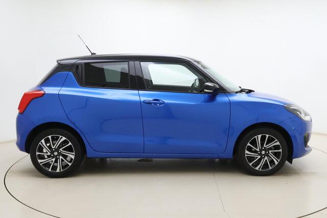 Suzuki SWIFT 1.2 Style Smart Hybrid 83pk | Navigatie | Camera | Climate Control | Stoelverwarming | Cruise Control Adaptief | Lichtmetalen Velgen | Weinig Kilometers – foto 9