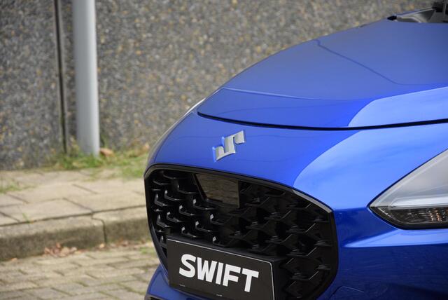 Suzuki SWIFT 1.2 Comfort Smart Hybrid | Fysiek aanwezig!! | 10 jaar garantie | RIJKLAARPRIJS €21.898,- |