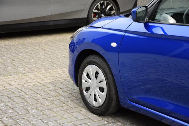Suzuki SWIFT 1.2 Comfort Smart Hybrid | Fysiek aanwezig!! | 10 jaar garantie | RIJKLAARPRIJS €21.898,- |