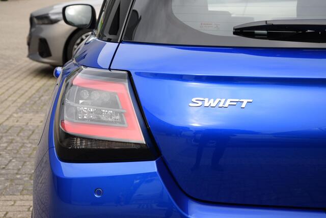 Suzuki SWIFT 1.2 Comfort Smart Hybrid | Fysiek aanwezig!! | 10 jaar garantie | RIJKLAARPRIJS €21.898,- |
