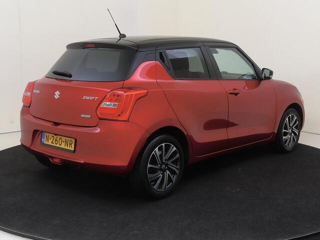 Suzuki SWIFT 1.2 Style Smart Hybrid | Navigatie | Achteruitrijcamera | Stoelverwarming