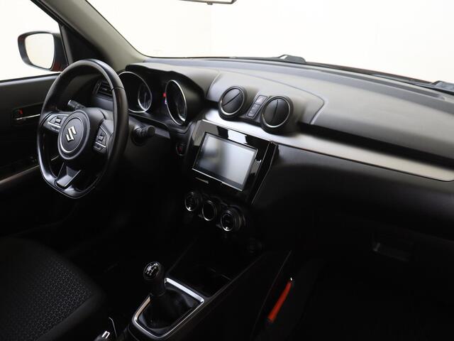 Suzuki SWIFT 1.2 Style Smart Hybrid | Navigatie | Achteruitrijcamera | Stoelverwarming
