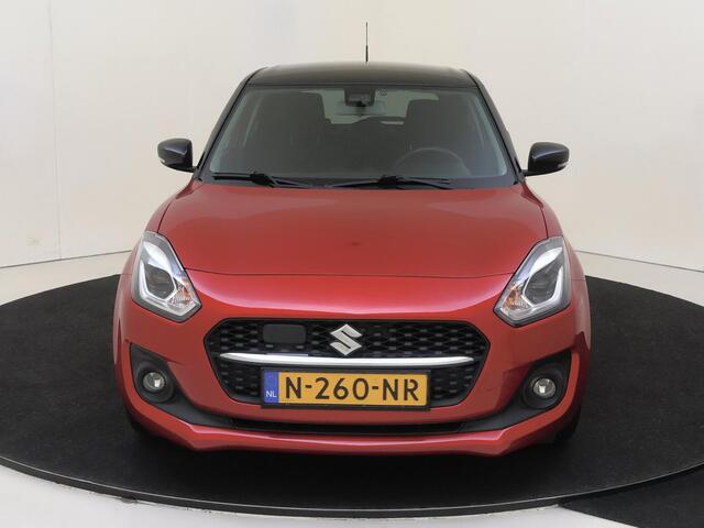 Suzuki SWIFT 1.2 Style Smart Hybrid | Navigatie | Achteruitrijcamera | Stoelverwarming