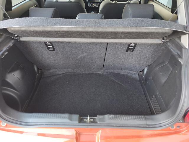 Suzuki SWIFT 1.2 STYLE SMART HYBRID Clima | Keyless | Adaptive Cruise | Dodehoeksensoren – foto 6