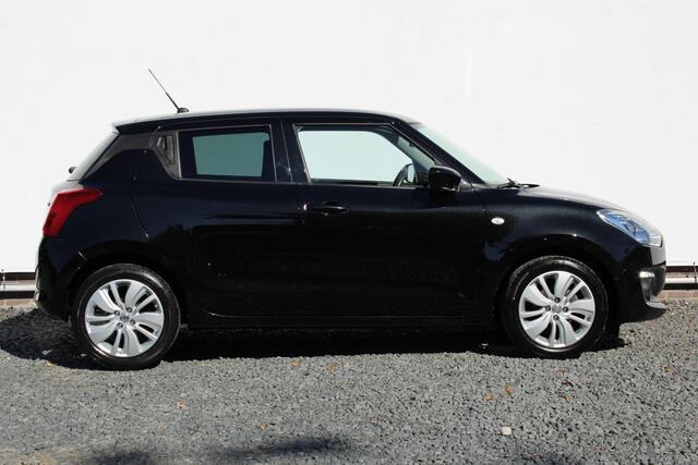 Suzuki SWIFT 1.2 Select Camera, Applecarplay/Androidauto en Keurig onderhouden!