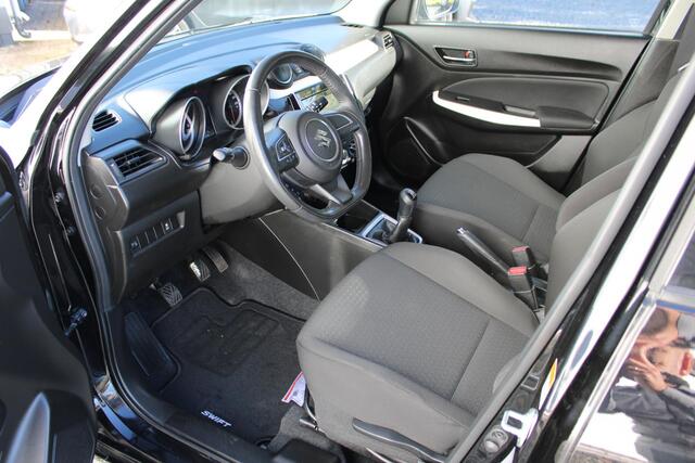 Suzuki SWIFT 1.2 Select Camera, Applecarplay/Androidauto en Keurig onderhouden!