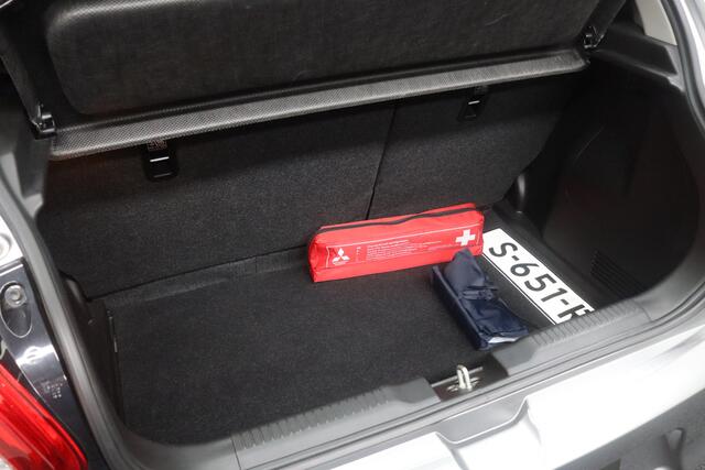 Suzuki SWIFT 1.2 Select Smart Hybrid | Two-Tone | Airco | Navigatie Apple - Android | Trekhaak Afn.