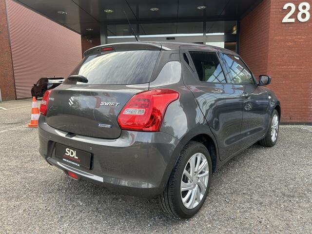Suzuki SWIFT 1.2 Style Smart Hybrid // DODEHOEK // ADAPT. CRUISE // CAMERA+SENSOREN // STOELVERWARMING // NAVI + CARPLAY