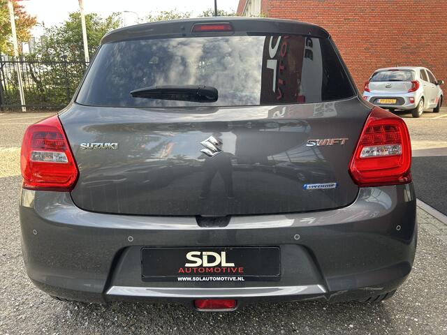 Suzuki SWIFT 1.2 Style Smart Hybrid // DODEHOEK // ADAPT. CRUISE // CAMERA+SENSOREN // STOELVERWARMING // NAVI + CARPLAY