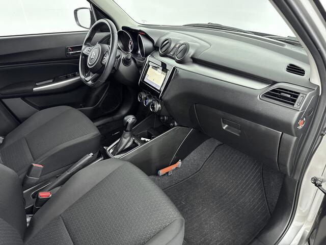 Suzuki SWIFT 1.2 Style Automaat Smart Hybrid | Stoelverwarming | Dode hoek detectie | Navigatie |