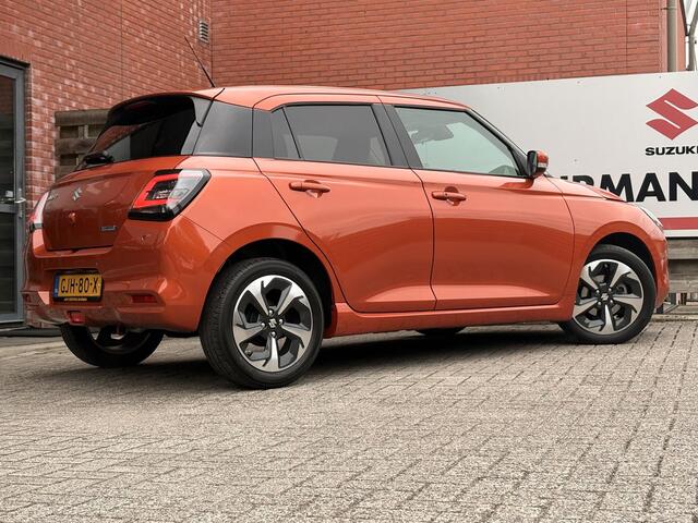 Suzuki SWIFT 1.2 Style Smart Hybrid Navigatie, Cruise Control Adaptief, Achteruitrijcamera, Stoelverwarming, Parkeersensoren – foto 8