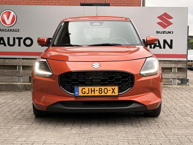 Suzuki SWIFT 1.2 Style Smart Hybrid Navigatie, Cruise Control Adaptief, Achteruitrijcamera, Stoelverwarming, Parkeersensoren – foto 9