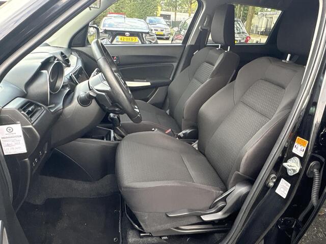 Suzuki SWIFT 1.0 Stijl **AUTOMAAT/ STOELVERWARMING/ KEYLESS** – foto 7