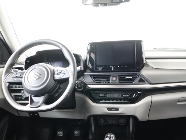 Suzuki SWIFT 1.2 Style Smart Hybrid | Navigatie | Apple CarPlay/android Auto | Stoelverwarming | Dodehoek detectie | Parkeersensoren Achter | Climate Control | – foto 4